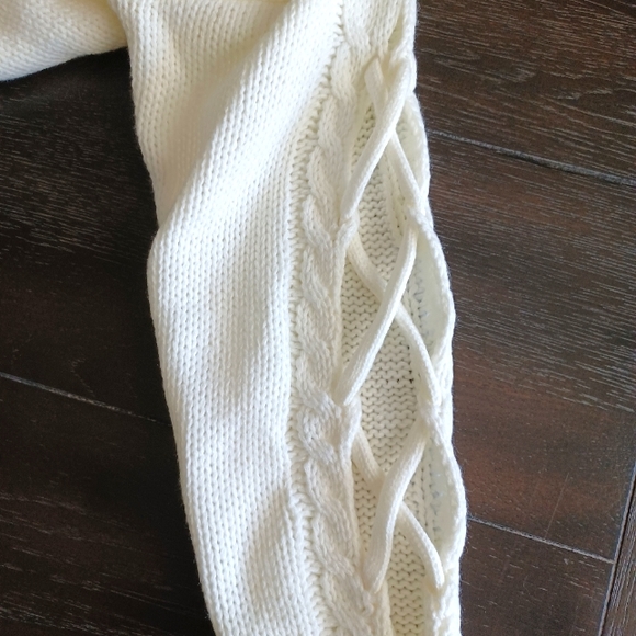 Collection by Cezrle Chunky Knit Sweater - Picture 7 of 7